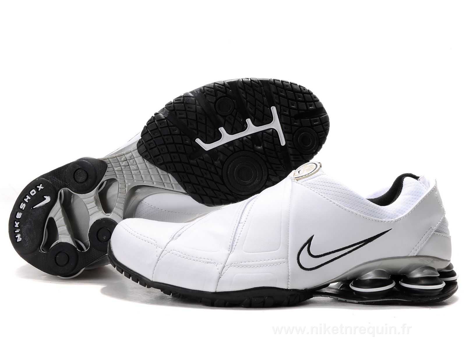 Noir Et Blanc Nike Shox R5 En Cuir 610